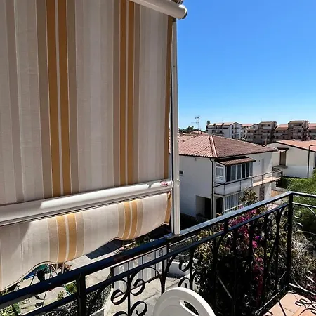 Apartamento Casa Luigi Scalea